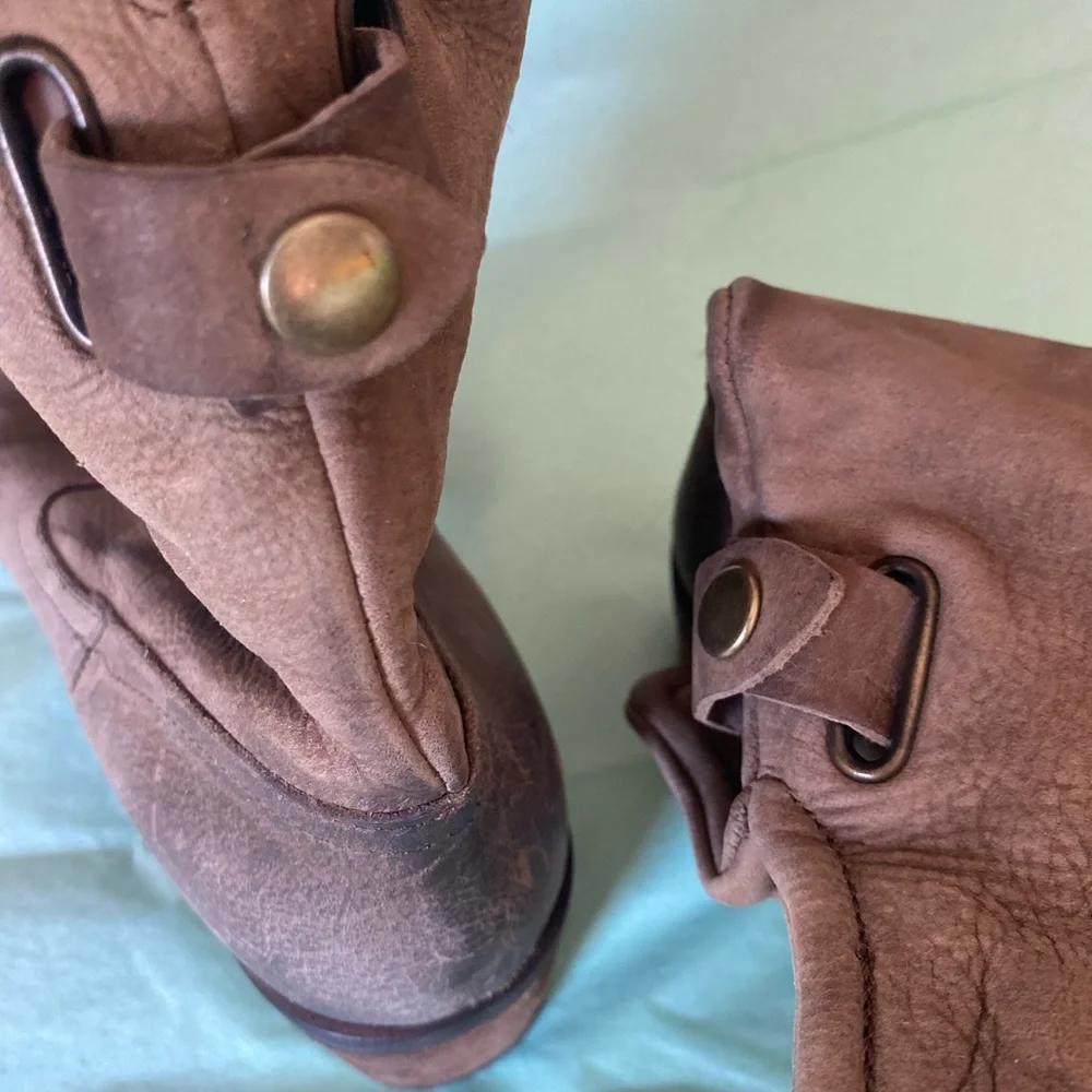 NWOT Kobra Italian Leather Studded Slouchy Ankle Boots
